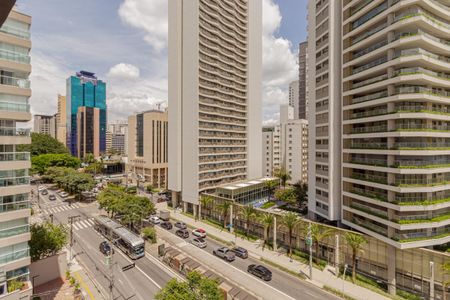 Sacada de apartamento à venda com 1 quarto, 34m² em Indianópolis, São Paulo