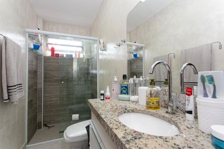 Apartamento à venda com 50m², 2 quartos e 1 vaga Apartamento à venda com 50m², 2 quartos e 1 vagaBanheiro