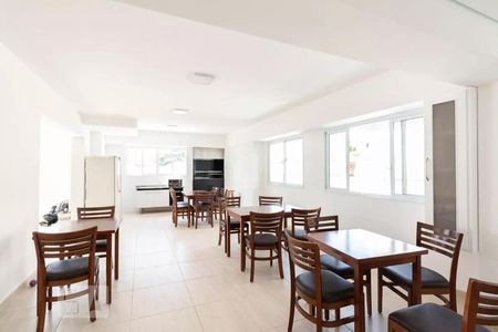 Apartamento para alugar com 50m², 2 quartos e sem vaga Apartamento para alugar com 50m², 2 quartos e sem vagaÁrea comum - Salão de festas