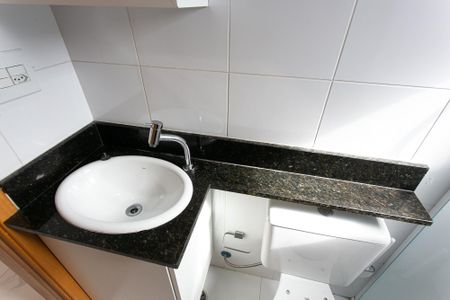 Apartamento para alugar com 50m², 2 quartos e sem vaga Apartamento para alugar com 50m², 2 quartos e sem vagaBanheiro