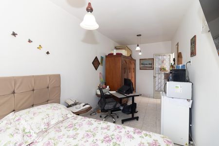 Casa para alugar com 150m², 3 quartos e 2 vagas Casa para alugar com 150m², 3 quartos e 2 vagasSuíte
