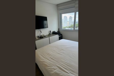 Apartamento para alugar com 7 quartos, 240m² em Água Branca, São Paulo