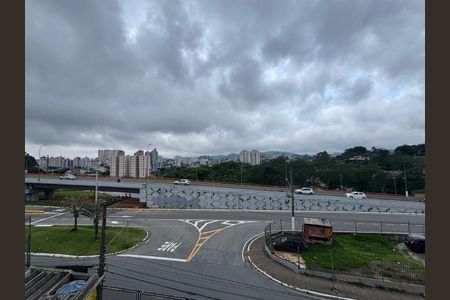 Vista Quarto 1  de apartamento para alugar com 2 quartos, 56m² em Vila Marchi, São Bernardo do Campo