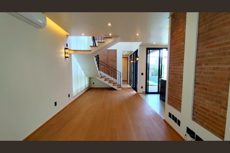 Casa de Condomínio para alugar com 3 quartos, 259m² em Jardim Ypê, Paulínia