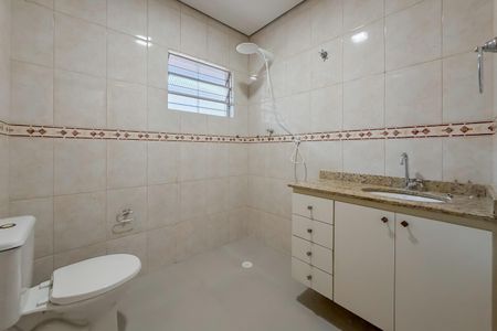 Banheiro Social de casa para alugar com 2 quartos, 70m² em Ipiranga, São Paulo