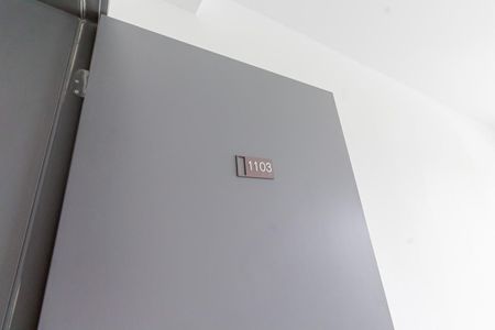 Apartamento à venda com 38m², 1 quarto e 1 vagaPorta