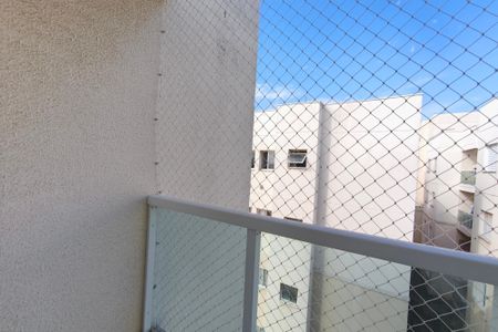 Varanda da Sala de apartamento para alugar com 2 quartos, 49m² em Jardim Novo Maracana, Campinas