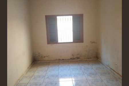 Casa à venda com 2 quartos, 110m² em Vila Romero, São Paulo