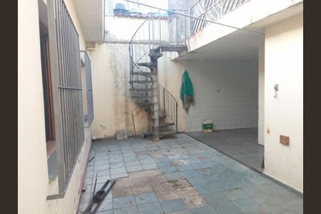 Casa à venda com 110m², 2 quartos e 2 vagas