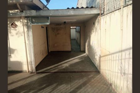 Casa à venda com 110m², 2 quartos e 2 vagas