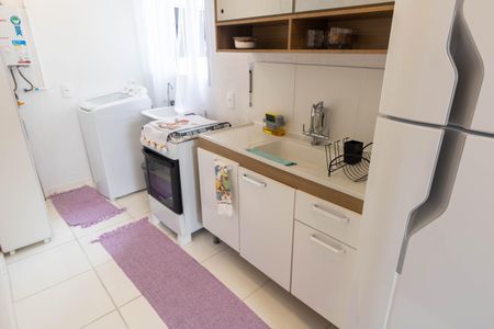 Apartamento para alugar com 41m², 2 quartos e 1 vaga Apartamento para alugar com 41m², 2 quartos e 1 vagaCozinha e Área de Serviço