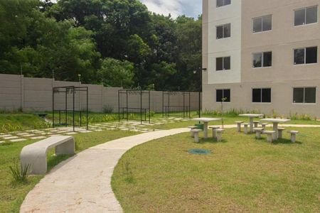 Apartamento para alugar com 41m², 2 quartos e 1 vaga Apartamento para alugar com 41m², 2 quartos e 1 vagaÁrea comum - Playground