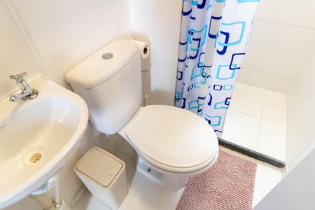 Apartamento para alugar com 41m², 2 quartos e 1 vaga Apartamento para alugar com 41m², 2 quartos e 1 vagaBanheiro