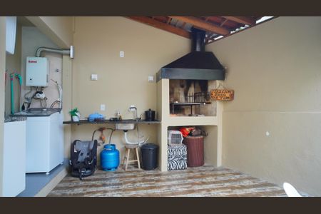 Casa de condomínio à venda com 87m², 3 quartos e 2 vagasPátio/Lavanderia 