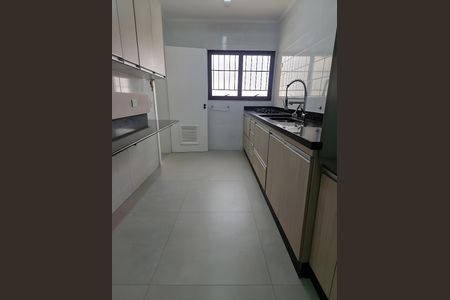 Apartamento para alugar com 6 quartos, 139m² em Santana, São Paulo