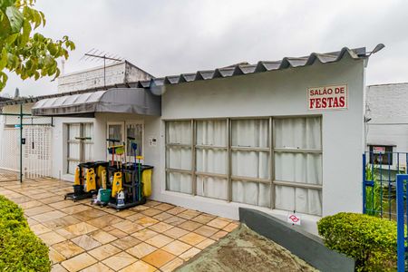Apartamento à venda com 58m², 2 quartos e 1 vaga Apartamento à venda com 58m², 2 quartos e 1 vagaÁrea comum - Salão de festas