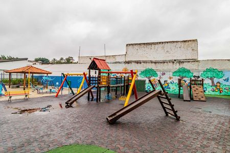 Apartamento à venda com 58m², 2 quartos e 1 vaga Apartamento à venda com 58m², 2 quartos e 1 vagaÁrea comum - Playground