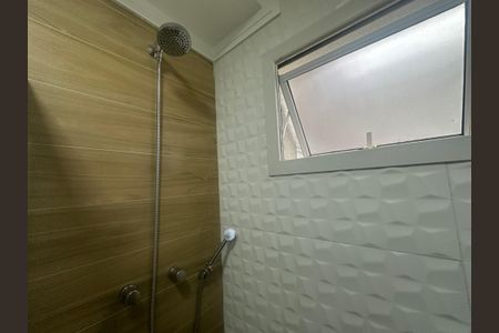 Apartamento à venda com 74m², 3 quartos e 1 vagaBanheiro da Suíte