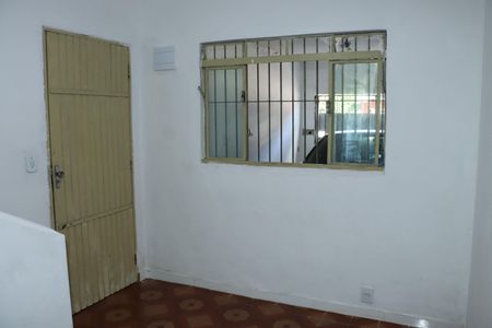 Casa para alugar com 2 quartos, 50m² em Chácaras São Marcos, Embu das Artes