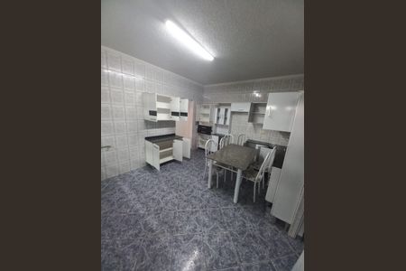 Casa para alugar com 240m², 4 quartos e 1 vagaCozinha