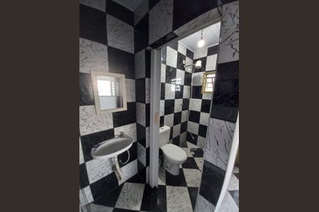 Casa para alugar com 240m², 4 quartos e 1 vagaBanheiro