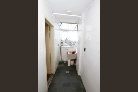 Apartamento para alugar com 74m², 2 quartos e 1 vagaÁrea de Serviço