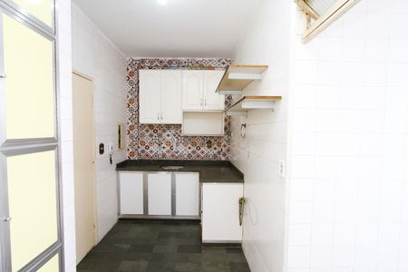 Apartamento para alugar com 74m², 2 quartos e 1 vagaCozinha