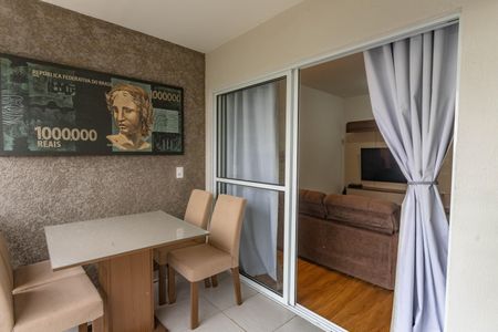 Apartamento à venda com 42m², 2 quartos e 1 vagaVaranda / área de serviço 