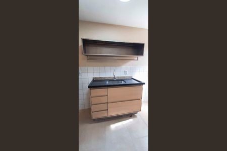 Casa para alugar com 1 quarto, 10m² em Vila Yolanda, Osasco