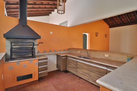 Casa para alugar com 424m², 4 quartos e 5 vagasChurrasqueira