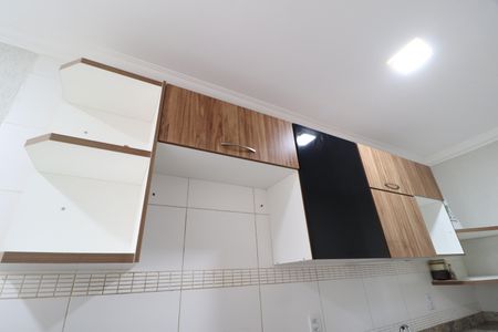 Apartamento para alugar com 67m², 2 quartos e 1 vagaCozinha