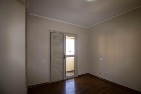 Suíte  de apartamento para alugar com 3 quartos, 136m² em Jardim Londrina, São Paulo
