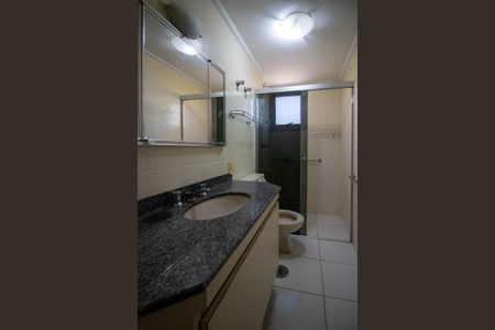Apartamento para alugar com 136m², 3 quartos e 3 vagas Apartamento para alugar com 136m², 3 quartos e 3 vagasBanheiro