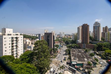 Apartamento para alugar com 136m², 3 quartos e 3 vagas Apartamento para alugar com 136m², 3 quartos e 3 vagasVista da suíte