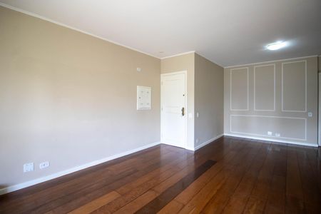 Sala de apartamento para alugar com 3 quartos, 136m² em Jardim Londrina, São Paulo