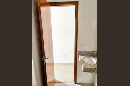 Apartamento para alugar com 40m², 2 quartos e sem vagaBanheiro