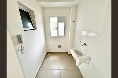 Apartamento para alugar com 40m², 2 quartos e sem vagaSala/Cozinha/Àrea de Serviço