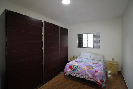 Casa à venda com 117m², 3 quartos e sem vagaQuarto 1