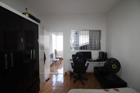 Casa à venda com 117m², 3 quartos e sem vagaQuarto 2