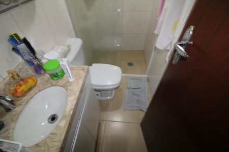 Casa à venda com 117m², 3 quartos e sem vagaBanheiro 2