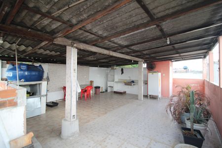 Casa à venda com 117m², 3 quartos e sem vagaQuintal