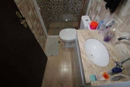 Casa à venda com 117m², 3 quartos e sem vagaBanheiro 2