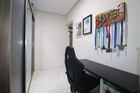 Apartamento à venda com 65m², 2 quartos e 2 vagasQuarto 2