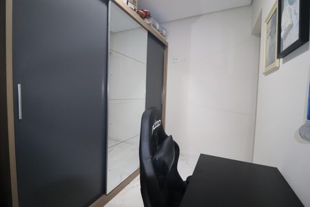 Apartamento à venda com 65m², 2 quartos e 2 vagasQuarto 2