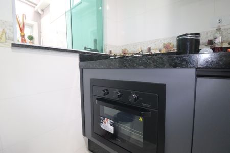 Apartamento à venda com 65m², 2 quartos e 2 vagasCozinha