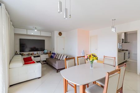 Sala de apartamento à venda com 3 quartos, 109m² em Jardim Aeroporto, São Paulo