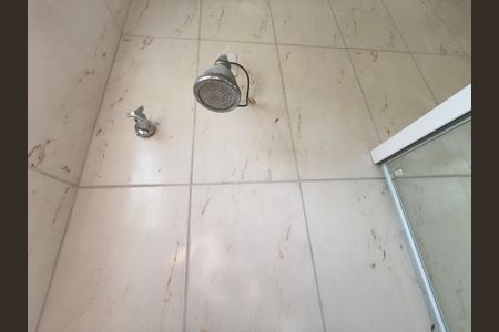 Casa à venda com 64m², 2 quartos e 1 vagaBanheiro Suite 1