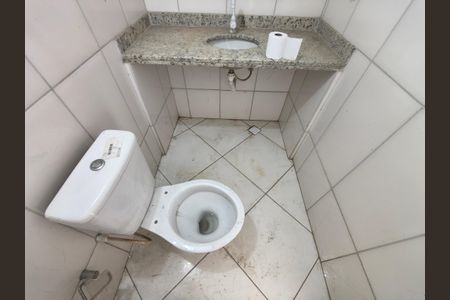 Casa à venda com 64m², 2 quartos e 1 vagaBanheiro Social