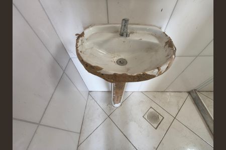 Casa à venda com 64m², 2 quartos e 1 vagaBanheiro Suite 2