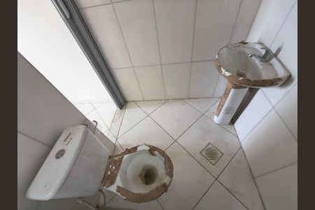 Casa à venda com 64m², 2 quartos e 1 vagaBanheiro Suite 2